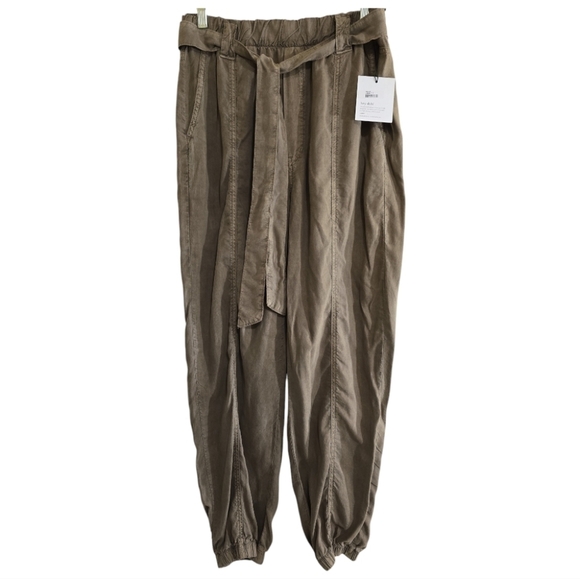 NWT Bella Dahl Belted Pull-on Jogger Style Pants Olive Green Large Tencel Lyocel - Picture 1 of 7
